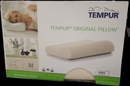 TEMPUR® 記憶綿枕頭 M 碼