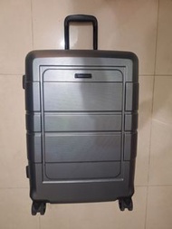 義大利高端品牌Valentino Creations 20 吋灰銀色行李箱 Valentino Creations 22 inch luxury luggage 56 x 41 x 25cm