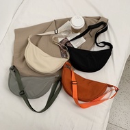 Nylon Messenger Bag Girls Women's New Trendy Dumpling Bag Lightweight Small Shoulder Bag Armpit Bag Simple Shoulder Canvas Bag