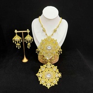 Vintage jewelryเครื่องประดับผู้หญิง ชุดไทย 3 ชิ้น ลงยาสร้อยคอ  ต่างหู  หัวเข็มขัด สำหรับงานแต่งและงา