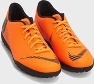 ีรองเท้าฟุตบอล ไนกี้ NIKE ของแท้จาก SHOP NIKE Vaporx 12 club  รองเท้าร้อยปุ่ม สนามหญ้าเทียม สีส้ม สว