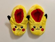 英國 代購 寵物小精靈 pokemon 比卡超 pikachu 室內 防滑 拖鞋