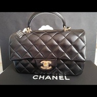 CHANEL 香奈兒CF20黑金羊皮