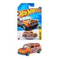 Hot Wheels Basic Car '67 Austin Mini Van, Orange JFN30, Mini Car Toy for Ages 3 and Up