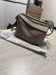 Loewe puzzle Edge small Sand