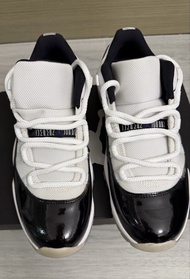 Air Jordan 11 Retro Low Concord  US 9