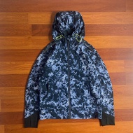 Find out AOP jacket( M ) pria