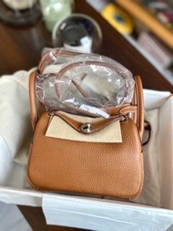 優惠 正單 全新 brand new Hermes mini Lindy gold 金棕銀扣 stamp z