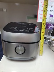 Midea美的 MB-FB40S701 IH全智能電飯煲 4.0L