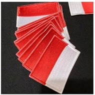 MERAH A2 | Red and White Bed Emblem Red and White Embroidered Bedge Bet Flag 3x5cm