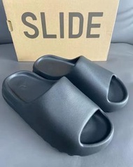 adidas Yeezy Slide “Onyx”運動拖鞋 黑色 黑瑪瑙 男女同款