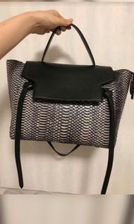 💫限量版Celine水蛇皮mini belt bag (95% new)