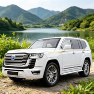 1:18 Toyota Land Cruiser LC300 Alloy Diecast Car Model with Sound & Light, Toy Collection & Birthday