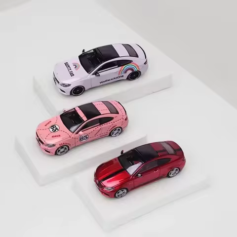 Howie Model HM Diecast 1:64 Scale C63s W205 Hardtop Edition Alloy Car Model Static Collection Decora