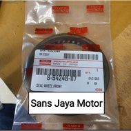 Front Wheel Oil Seal NKR66 NKR71 NKR 66 NKR71