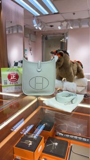 ✨門市現貨✨Hermes Mini Evelyne 水晶灰銀扣