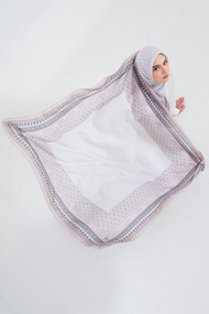 "Hijab Mandjha ivan gunawan - Moroccan blush scarf