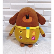 Golden Bear Hey Duggee Talking plush toy.