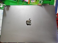 Macbook 換電池 換屏幕 主板維修 充電問題