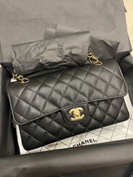 Chanel cf23 黑金牛 台灣專櫃抱出