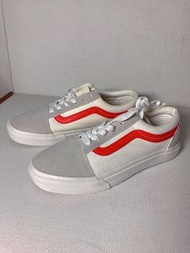 全新 vans style 36 紅線白底麂皮 38