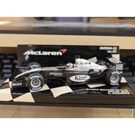 Mini Cut F1 Model MP4-18 McLaren KIMI Lecconing 2003 Race Season 2003 FIA Starts to Quote a New Scor