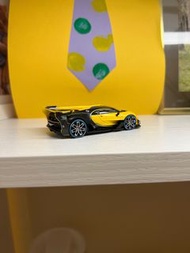 Mini GT Bugatti