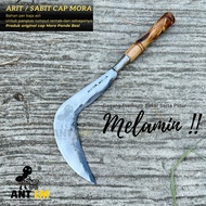 Arit Rumput Cap Mora Bahan Per Baja Asli Super Tajam - Arit Ini Bahan Per Baja Di Haluskan Gagang Ka