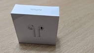 全新未拆封 AirPods(第二代)搭配有線充電盒（AirPods 2 with Charging Case）