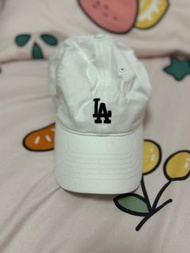 正版 MLB 白色LA刺繡棒球帽
