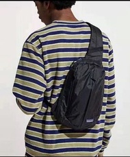 Patagonia lightweight bag waist bag