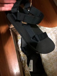 teva 涼鞋