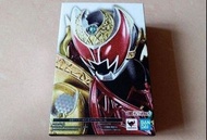 全新日版 真骨雕 kiva form 真骨彫 幪面超人 月騎 紅渡 幪面超人kiva 帝王 shf 幪面超人kiva Emperor form 帝王 emperor form (可換真骨 古迦 KUU