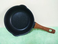 仙德曼 森活 AG428 大理石七層不沾平底鍋 28cm 極輕量 單柄 不沾鍋 輕巧方便 露營 專用