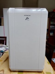 非常新Hitachi 日立6公升省電除濕機 功能正常便宜出售