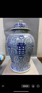 上門收購青花將軍罐、花樽、蓮子罐、鼻煙壺、碗碟等古董老瓷器