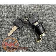 Suzuki VS125/ VS150 Fuel tank lock blkg