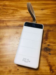 30000mAh高容量行動電源(22.5W快速充電，小夜燈功能）30000mAh high-capacity power bank (22.5W fast charging, night light function)