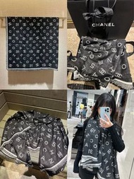 全新chanel Scarf 羊絨圍巾25C雙面圍巾，全新full set香港專門店購買有單