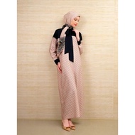 BNB HARRINGTON DRESS – CREAM