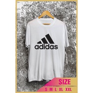 Adidas/ t-shirt