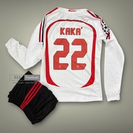 "Retro AC Milan Long Sleeve Suit with KAKÁ 22 Number Printed - 2007 Classy Competition"