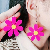 Women's Fashion earrings, hook earrings, daisy flower motif earrings 637