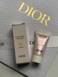 Dior - Capture Totale Le Serum sample