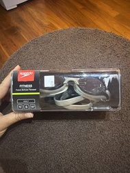 Speedo 泳鏡 右眼350度（近視），左眼550度（近視）