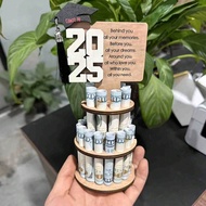 ของขวัญจบการศึกษา 2025 ใหม่กระเป๋าใส่เงิน ที่ถือเงินสองชั้นสร้างสรรค์ ของขวัญอวยพรจบการศึกษา DIY กระ