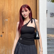 Sistersfabric - XOXO Tank เสื้อเกาะอกผูกคอแบบเฉียง ปัก SIS สามารถใส่ได้หลายแบบ