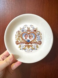 英國購入古董瓷器-1981年英國皇室紀念陶瓷戴安娜王妃與查理斯王子結婚紀念陶瓷royal family