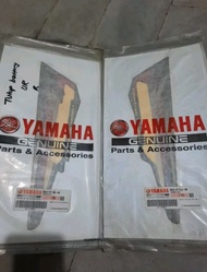 Striping tutup batre sticker stiker list box aki less dop aki lis rxking rx king 2005 kanan kiri hit