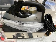 蒸氣電熨斗